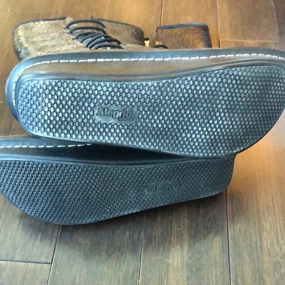 Alegria black emboss rose tall boots. Black. inner lace up. New in box! - Picture 7 of 10